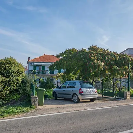 With A Parking Space Kraj, Pasman - 8457