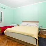 With Parking Space Kraj, Pasman - 8457 شقة تكون