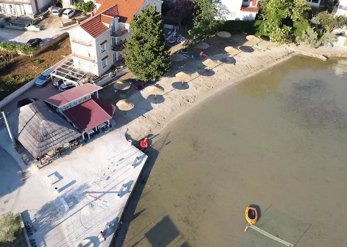 With Parking Space Kraj, Pasman - 8457