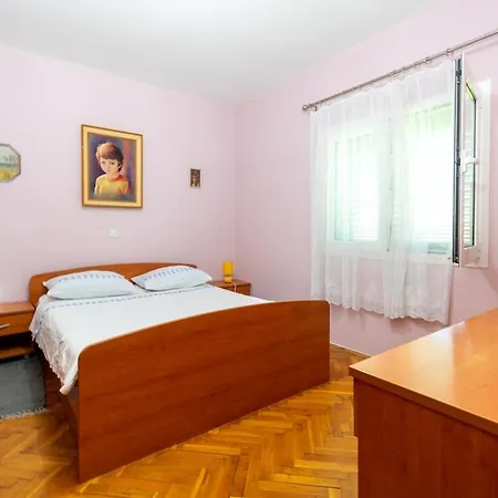 With Parking Space Kraj, Pasman - 8457 Tkon