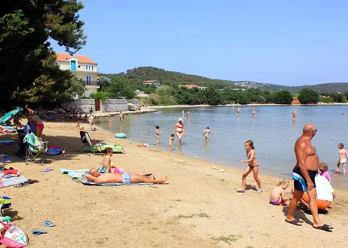 Apartmán With Parking Space Kraj, Pasman - 8457 *